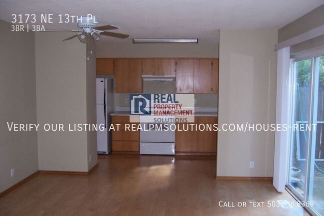 Building Photo - 3173 NE 13th Pl