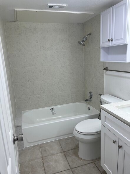 Building Photo - 2835 Keller Springs Rd