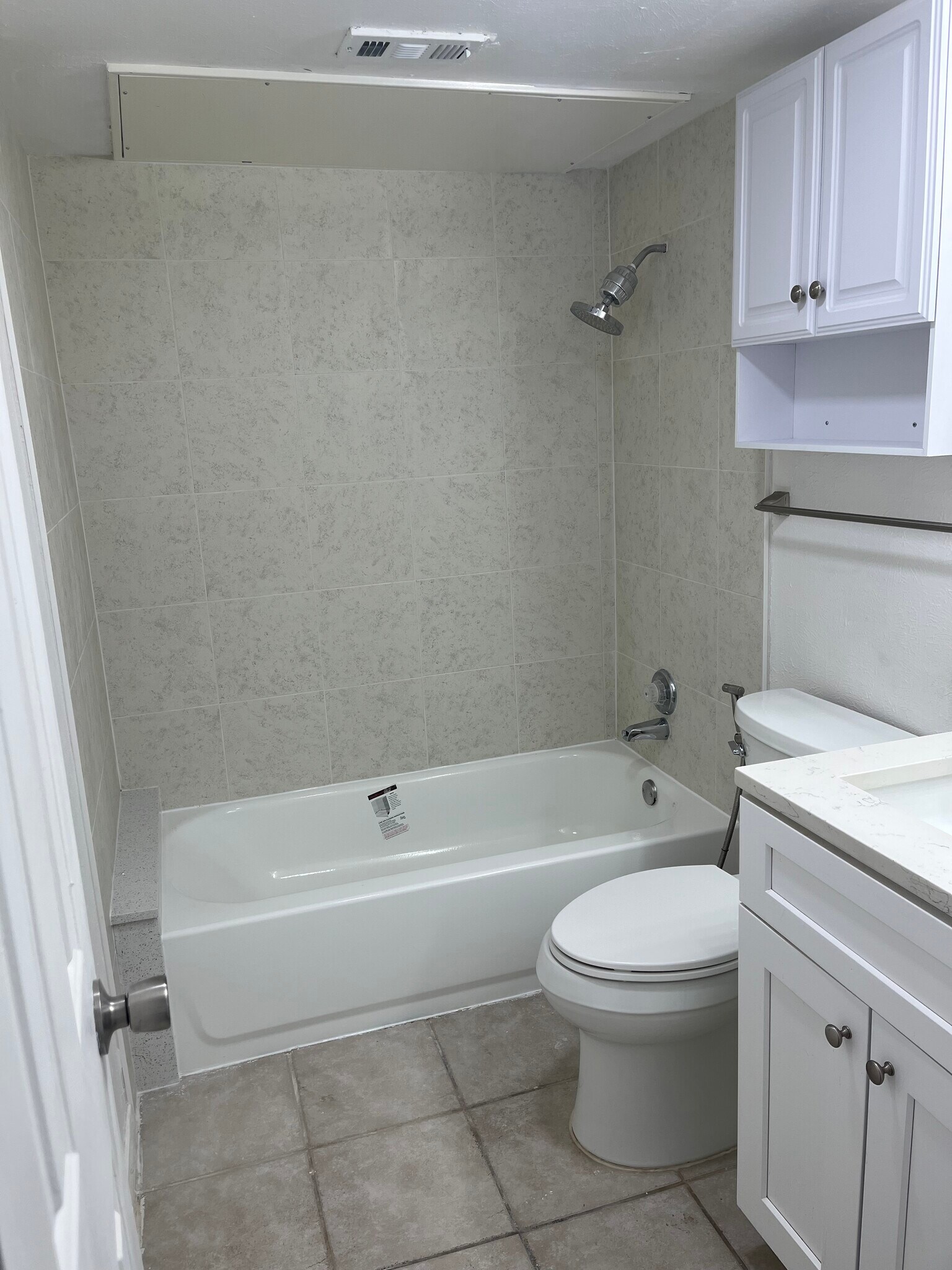 Building Photo - 2835 Keller Springs Rd