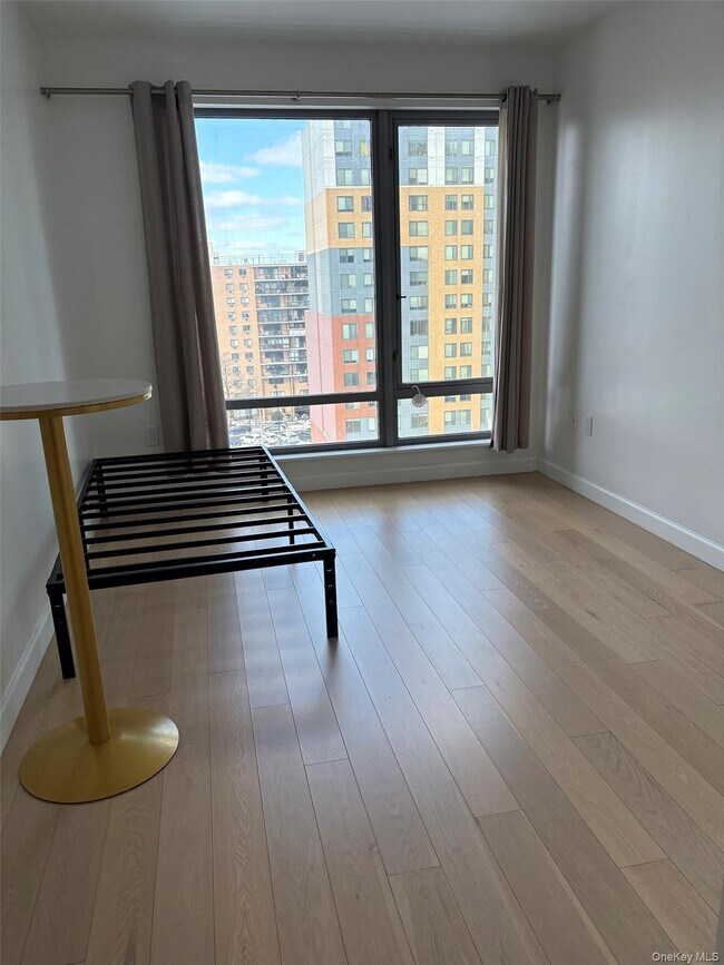 Building Photo - 138-35 39th Ave