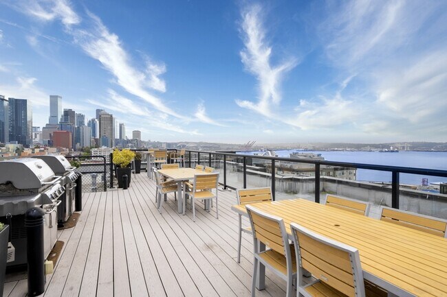 Building Photo - 2721 1st Ave