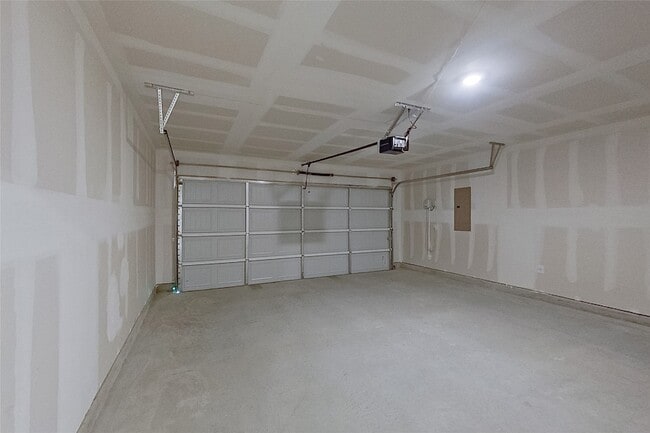 Building Photo - 827 Ginkgo Wy