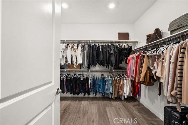 Building Photo - 11401 W Serrano Sq