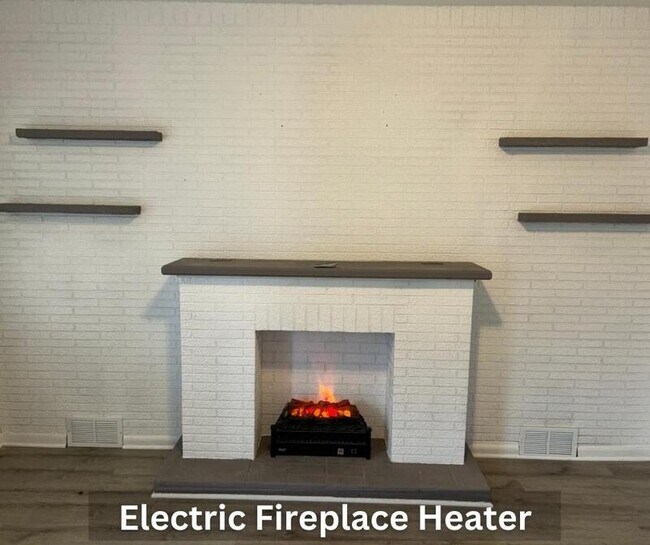 Building Photo - 525 E 4th St