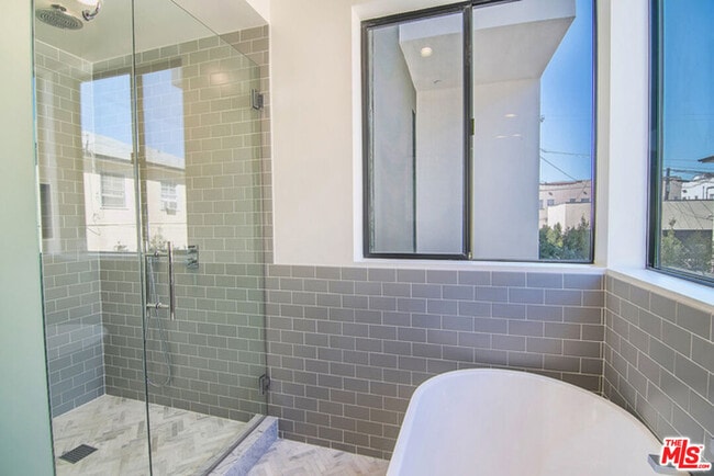 Building Photo - 5002 Patagonia Ct