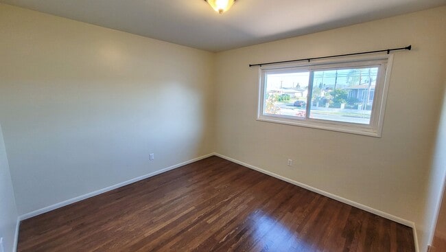 Building Photo - COMING SOON! Beautiful 3 Bed 2 Bath with 2 Car Garage, Laundry Room, and Storage Shed!