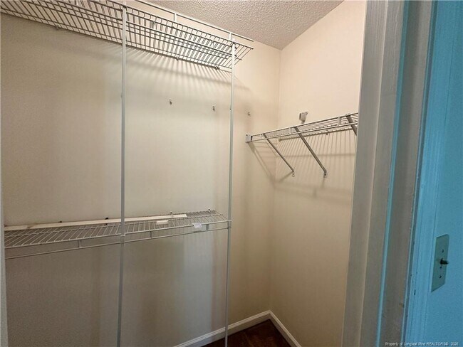 Building Photo - 7904 Gaza Ct