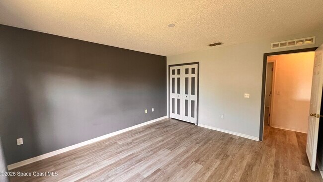 Building Photo - 1727 Valcourt St NW
