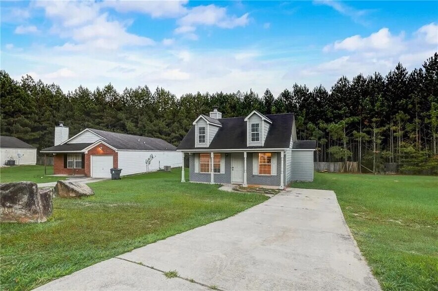 Building Photo - Room in House on Cypress Pointe Dr