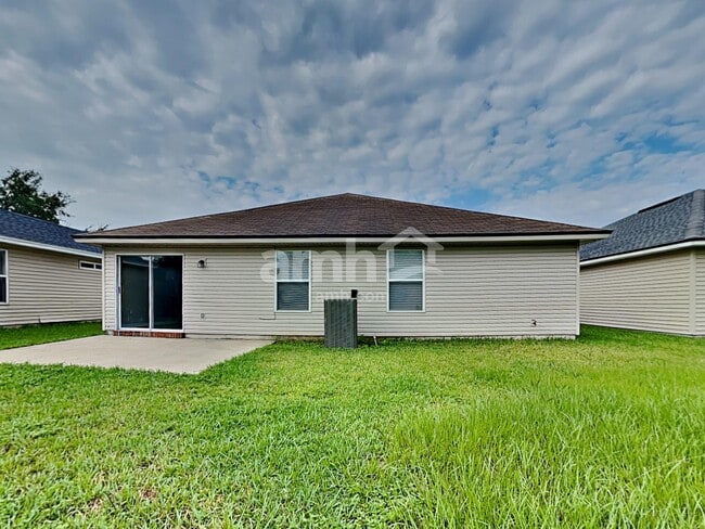 Building Photo - 9575 Stratham Ct