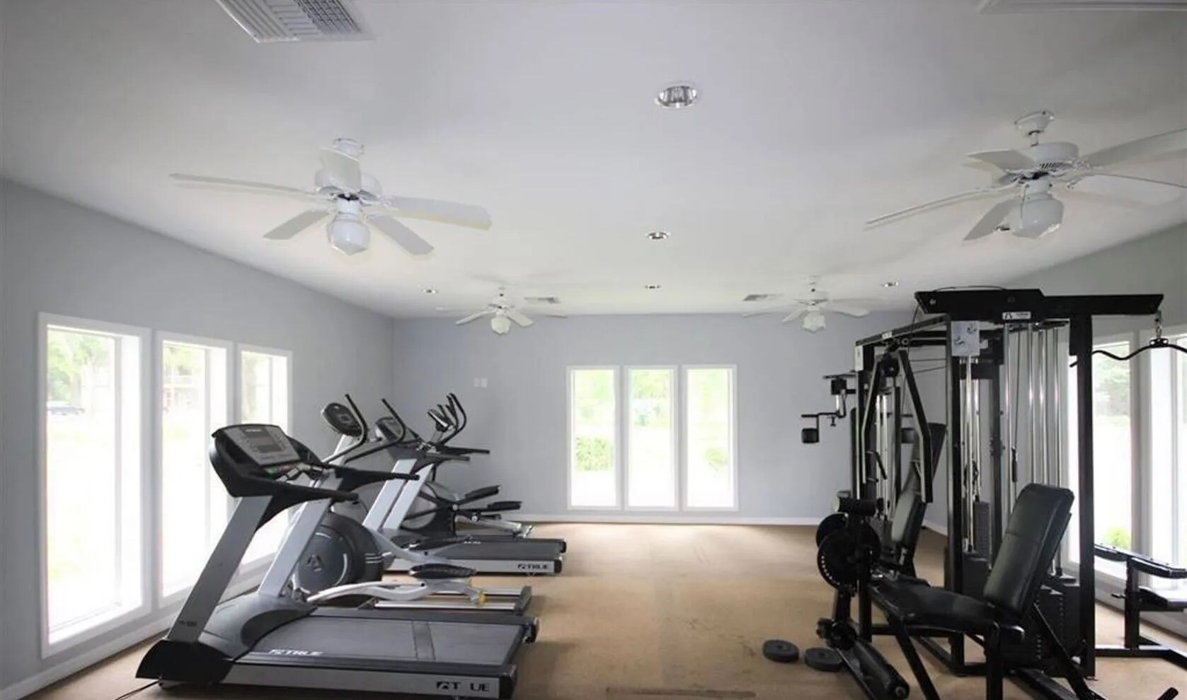 Fitness room - 6519 W Newberry Rd
