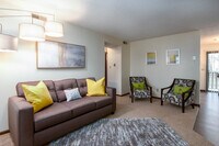 Building Photo - 519 Osage St