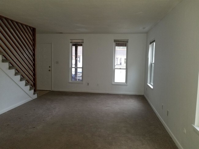 Building Photo - 2461 Pleasure House Rd