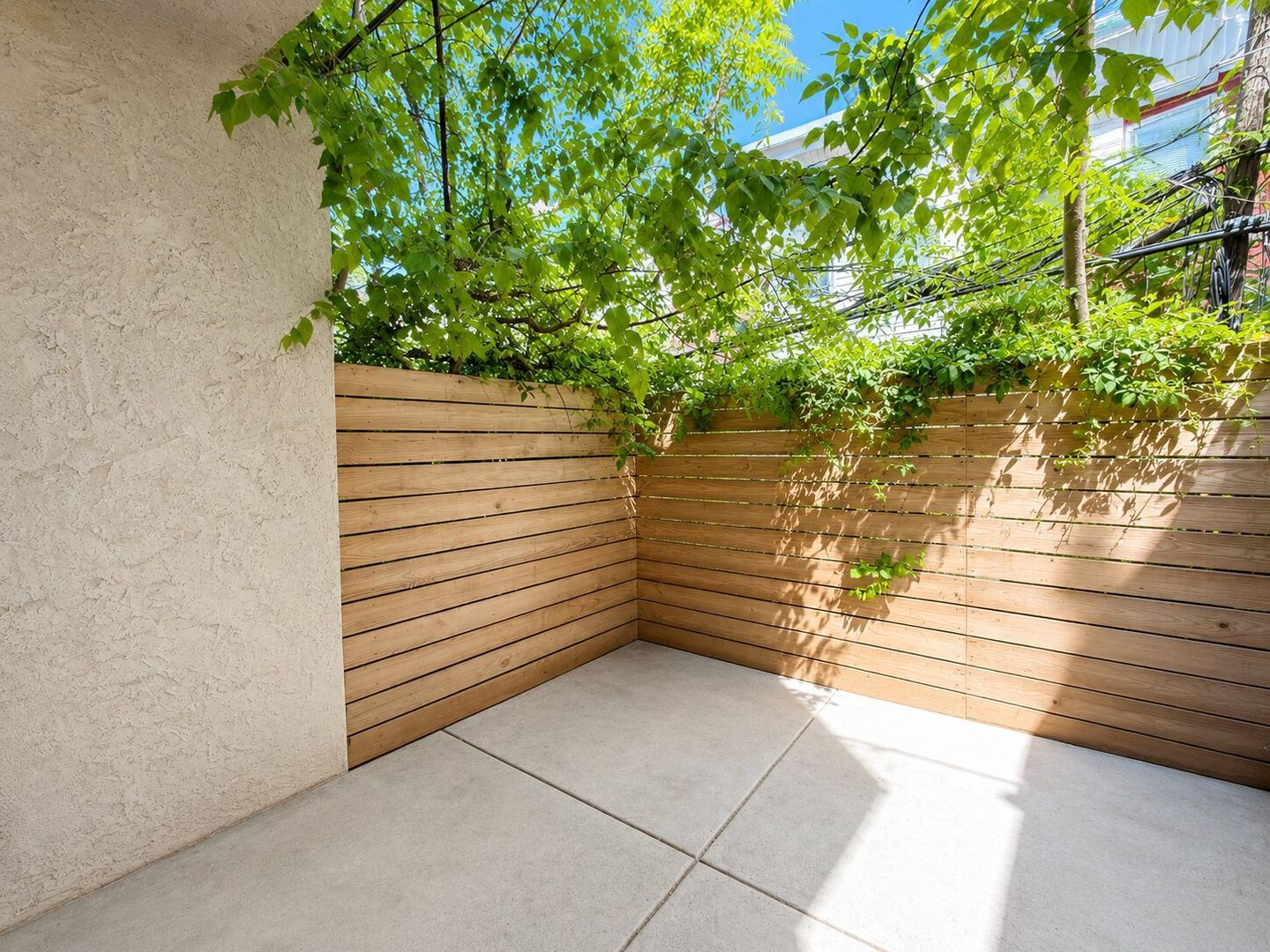 Building Photo - Spacious 4 Bedroom Home with Private Backyard & Flexible Living Space