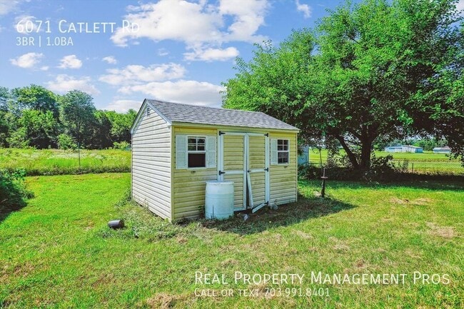 Building Photo - 6071 Catlett Rd