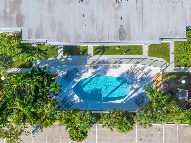 Building Photo - 1439 S Ocean Blvd