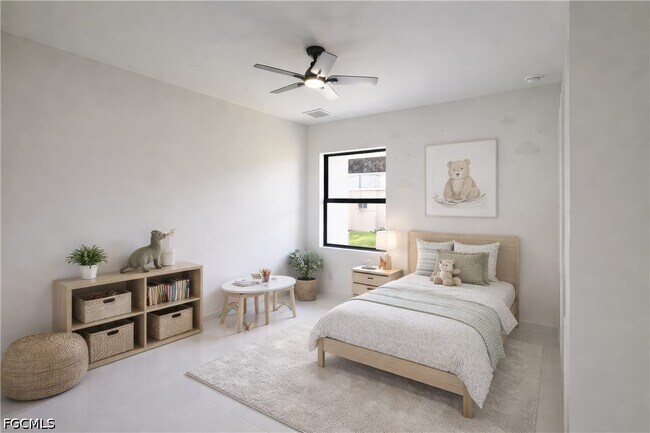 Building Photo - 2102 NW 25th Pl