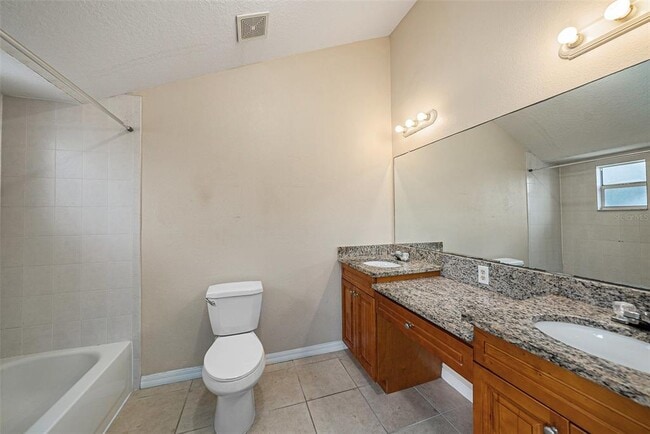 Building Photo - 9519 Citrus Glen Pl