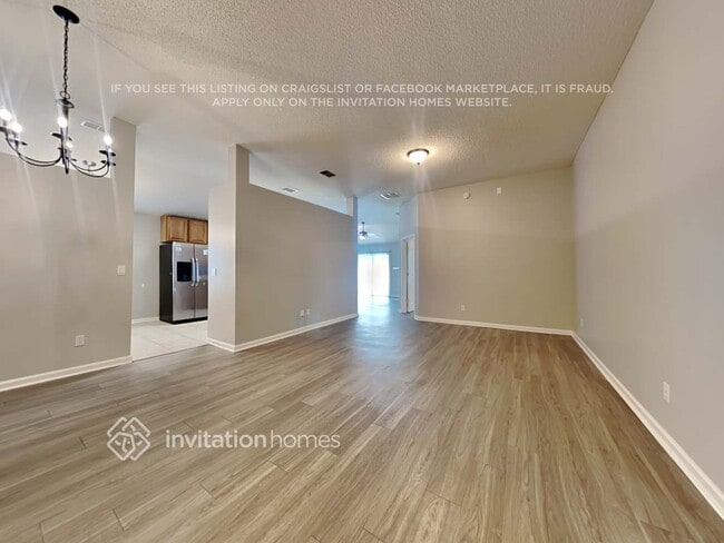 Building Photo - 1623 Canopy Oaks Dr