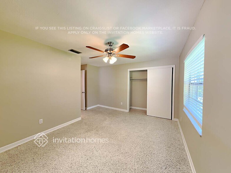Building Photo - 619 Sherwood Dr