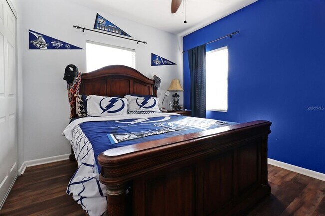 Building Photo - 18423 Swan Lake Dr