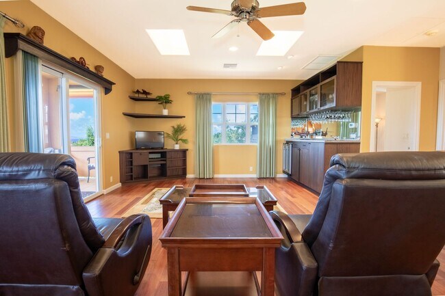 Building Photo - Kahana Ridge – Three Bedroom, Three Bathro...