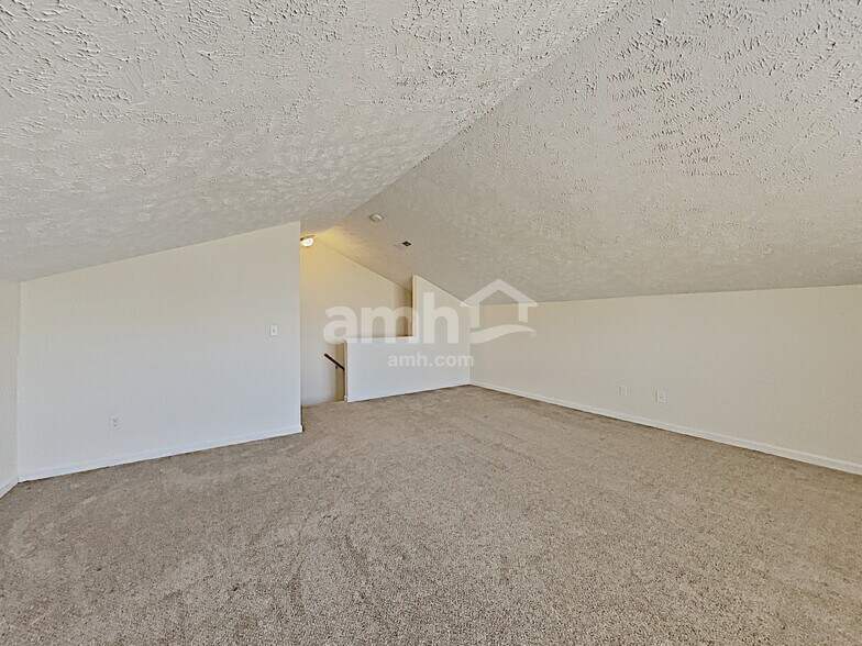 Building Photo - 5034 Timber Trail Dr