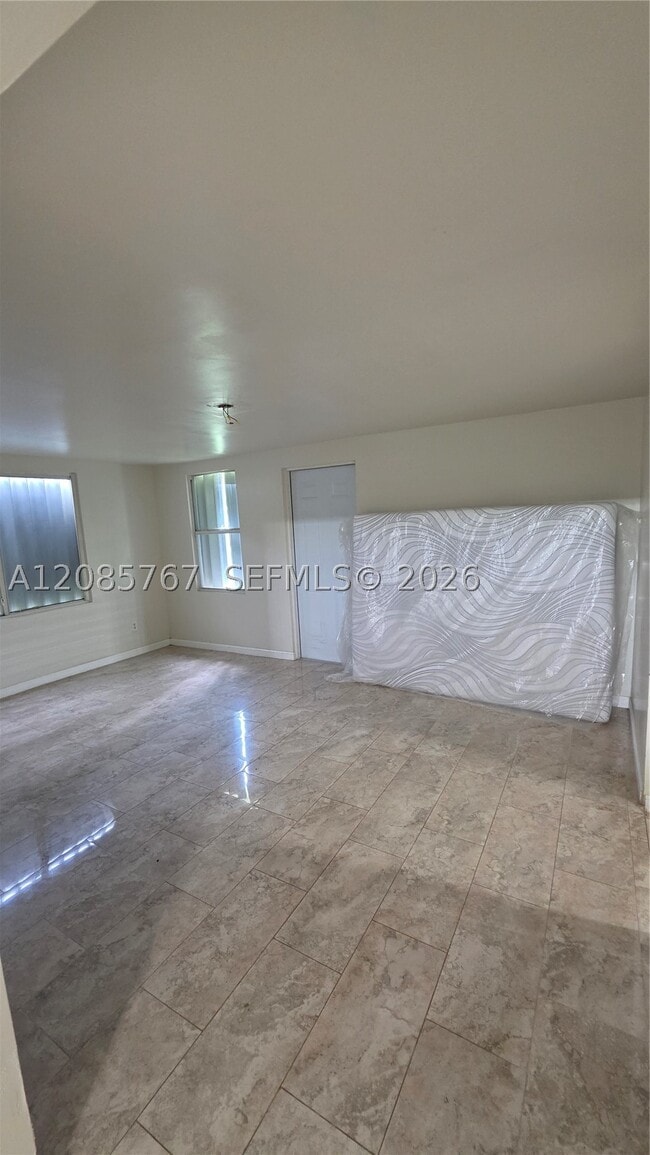 Building Photo - 1629 NW 125th St