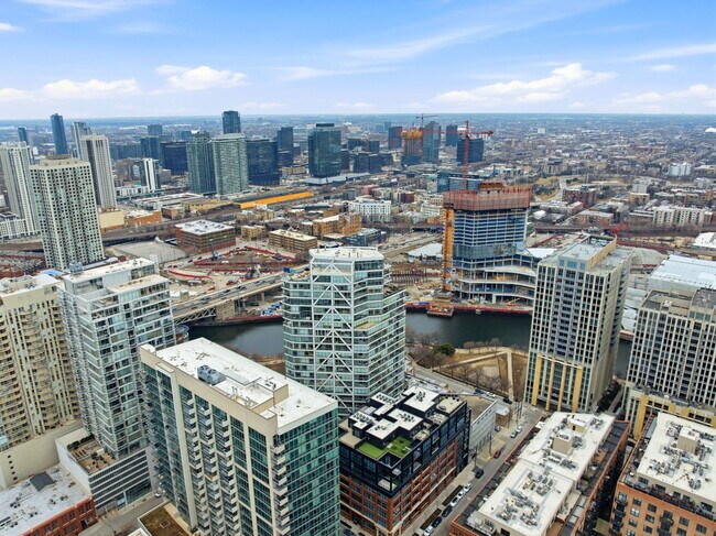 Building Photo - 510 W Erie St