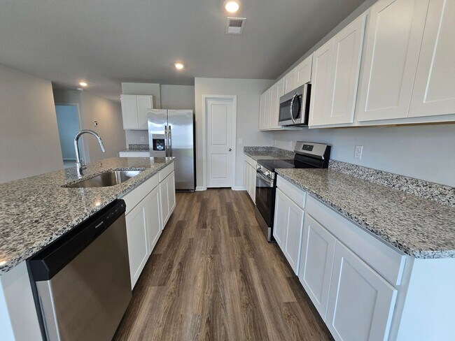 Building Photo - For Rent - Coastal Living Near Sunset Beach!