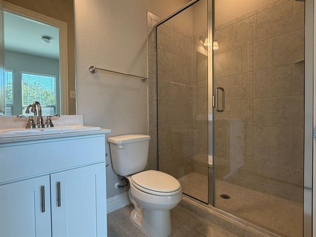 Building Photo - 624 Hutchinson Ln