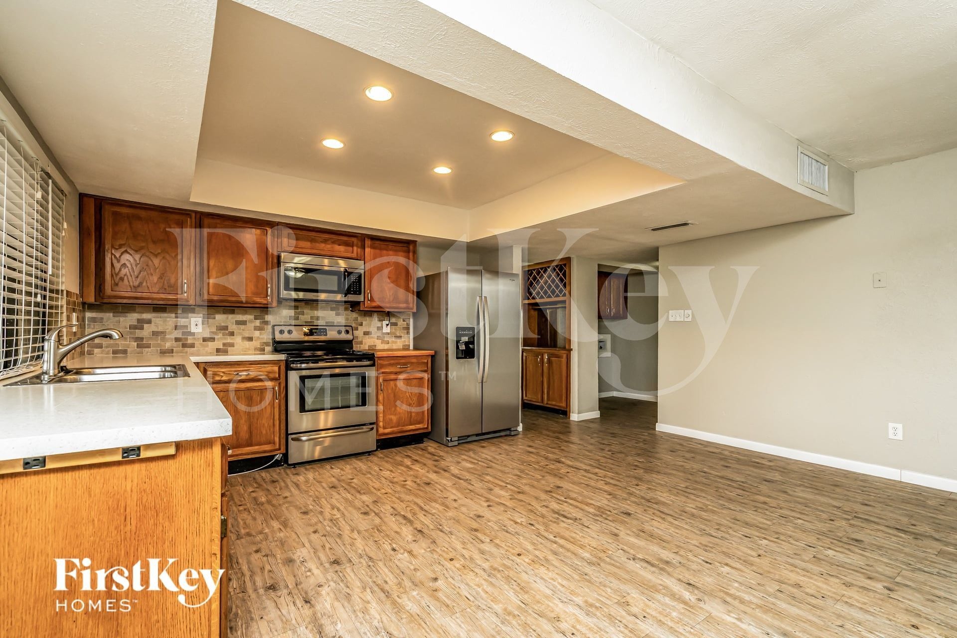 Building Photo - 5276 Sherman Dr