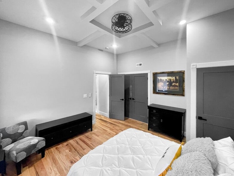 Building Photo - 1428 Madison Ave