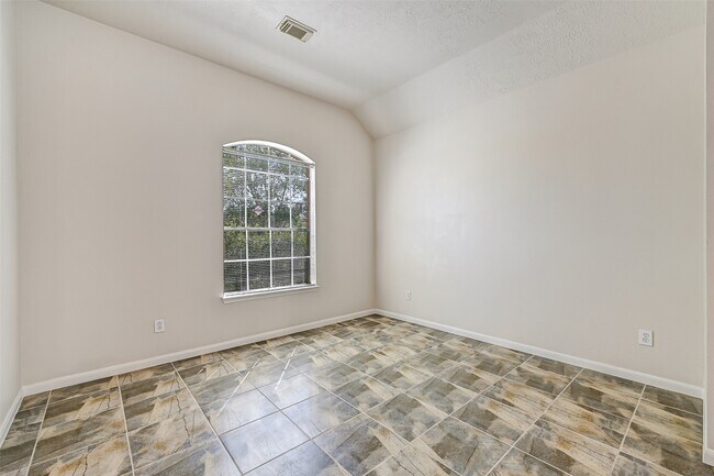 Building Photo - 16814 Tower Ridge