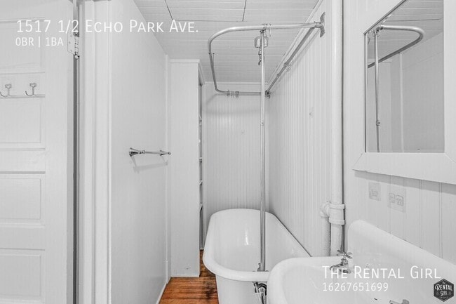 Building Photo - 1517 1/2 Echo Park Ave. -