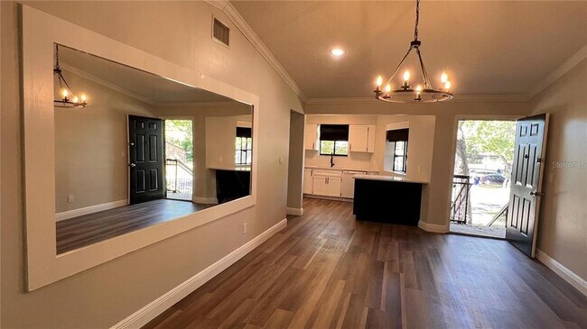 Building Photo - 1716 Foxhall Cir