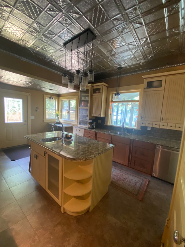 Building Photo - 1508 N Broad St