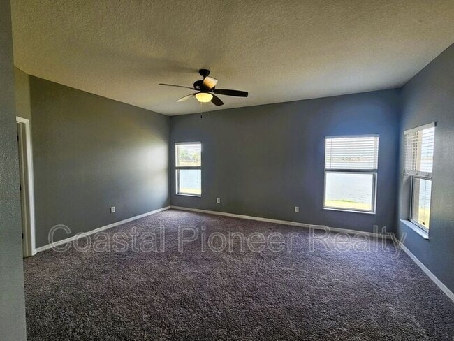 Building Photo - 1824 Mira Lago Cir