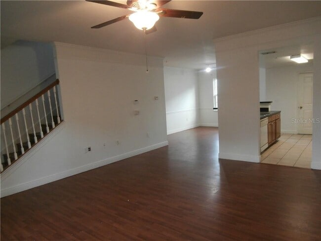 Building Photo - 6550 Time Square Ave