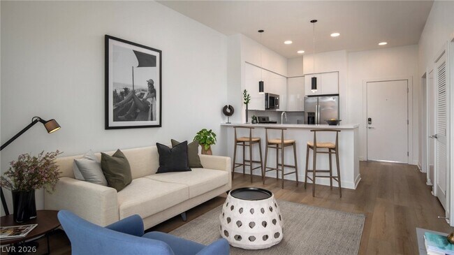 Building Photo - 11055 S Las Vegas Blvd