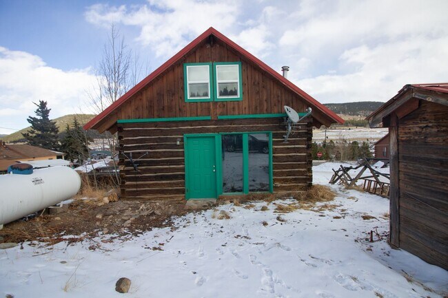 Building Photo - Alma Studios