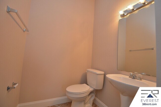 Building Photo - SPACIOUS, FULLY FENCED 4/2.5/2 IN DESIRABLE MATANZAS WOODS