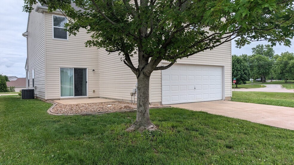 Building Photo - 3001 Kellerton Pl