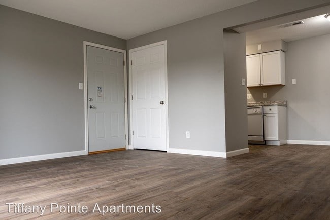 Building Photo - 1508 W Tiffany Ct