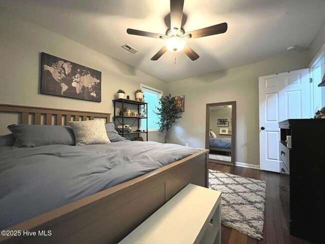 Building Photo - 375 Midland Rd