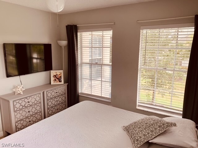 Building Photo - 124 Santa Clara Dr