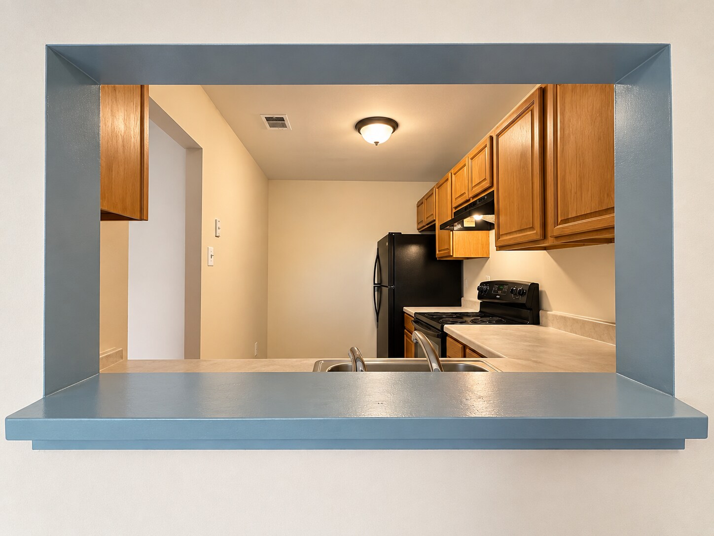 Building Photo - 9922 Forest View Pl