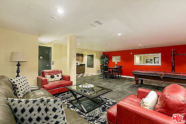 Building Photo - 3750 Santa Rosalia Dr
