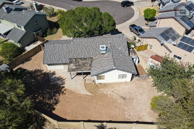 Building Photo - 3Bed/2Bath House at 59th Ave/Union Hills! Ready for Immediate Move-In!