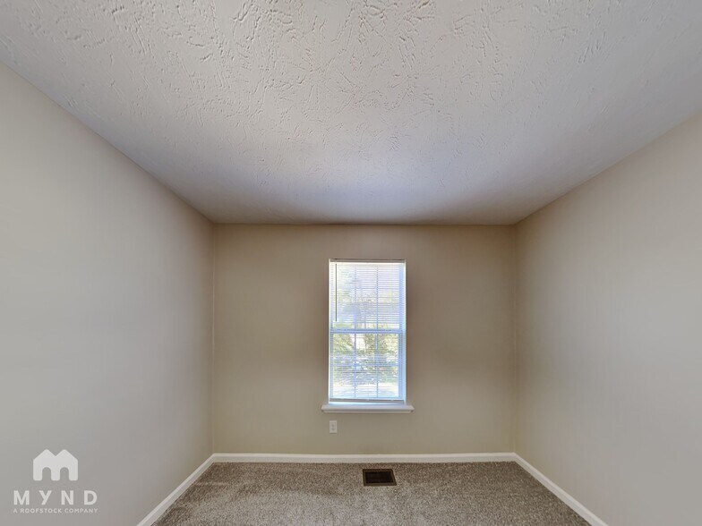 Building Photo - 381 Cottonwood Loop